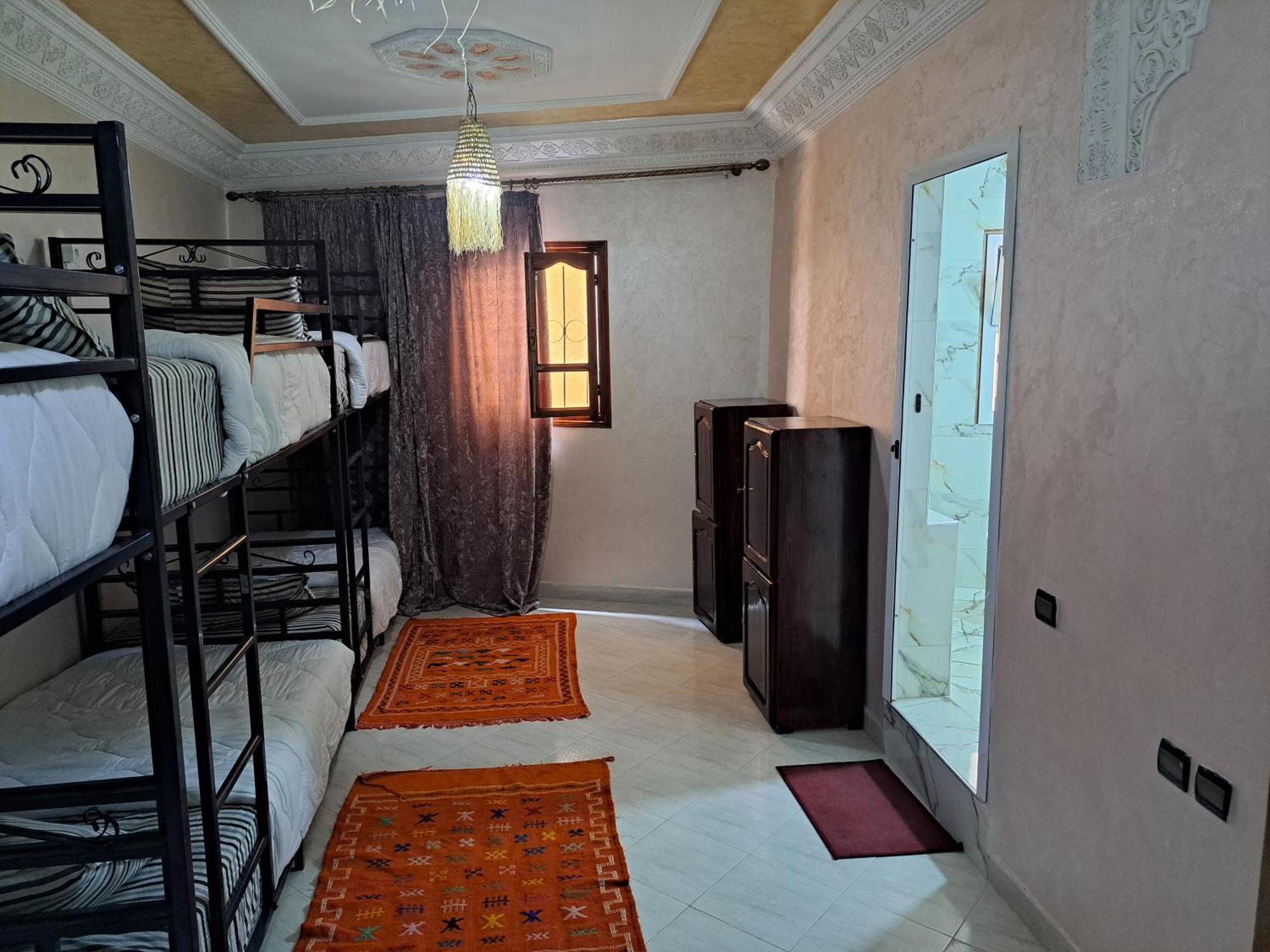 Mira Guest House ทากาเซาท์ ภายนอก รูปภาพ