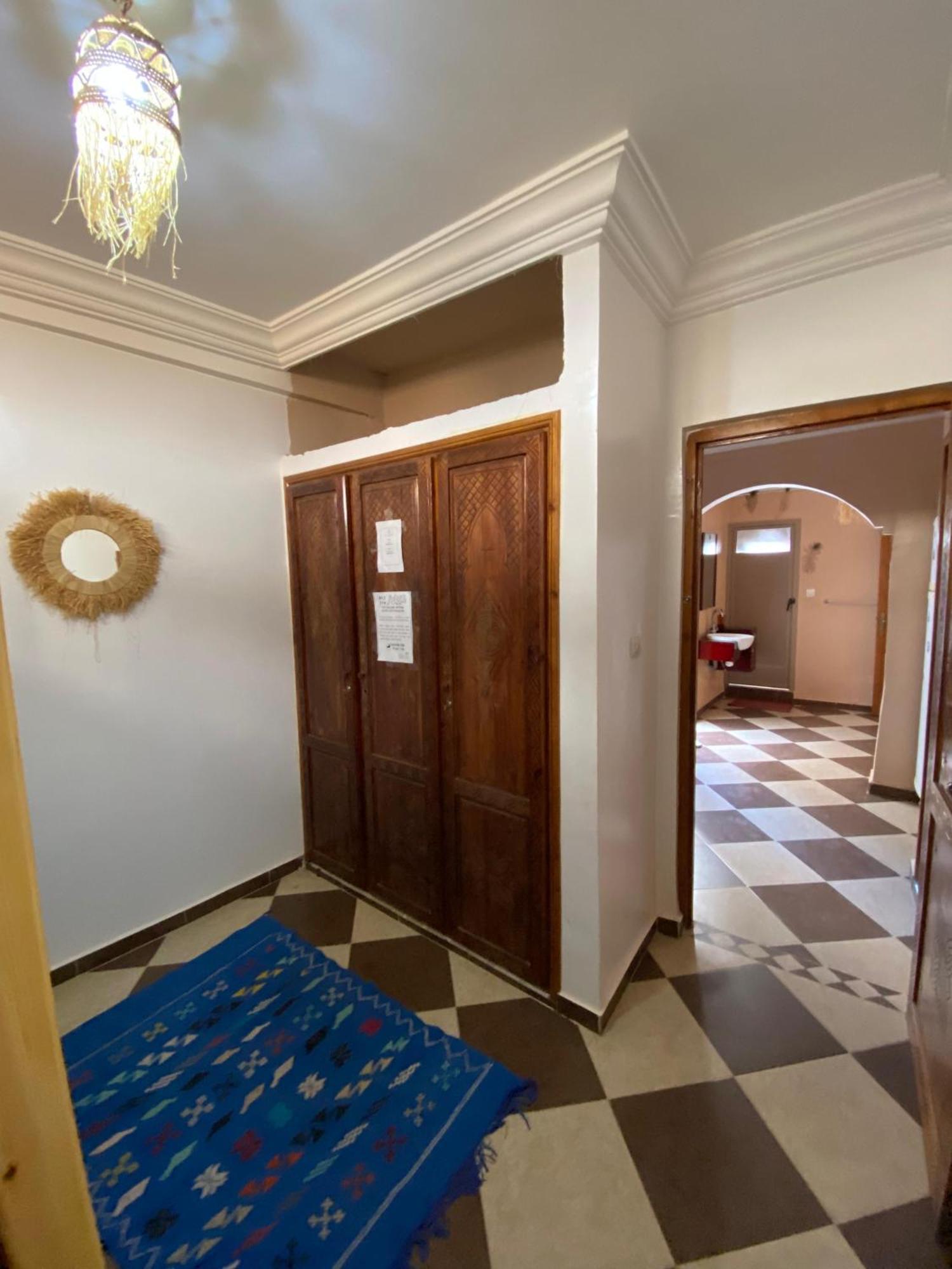 Mira Guest House ทากาเซาท์ ภายนอก รูปภาพ