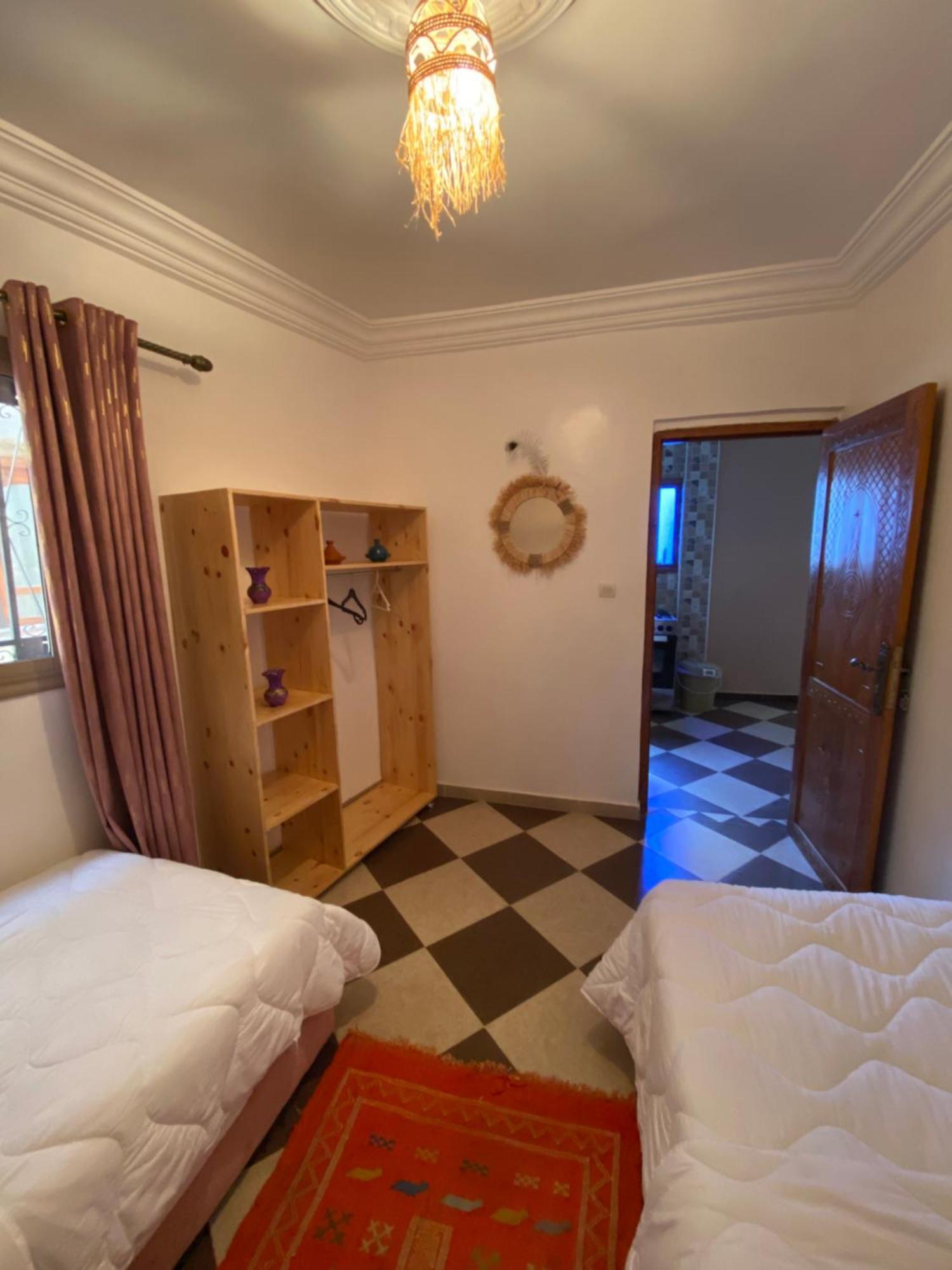 Mira Guest House ทากาเซาท์ ภายนอก รูปภาพ