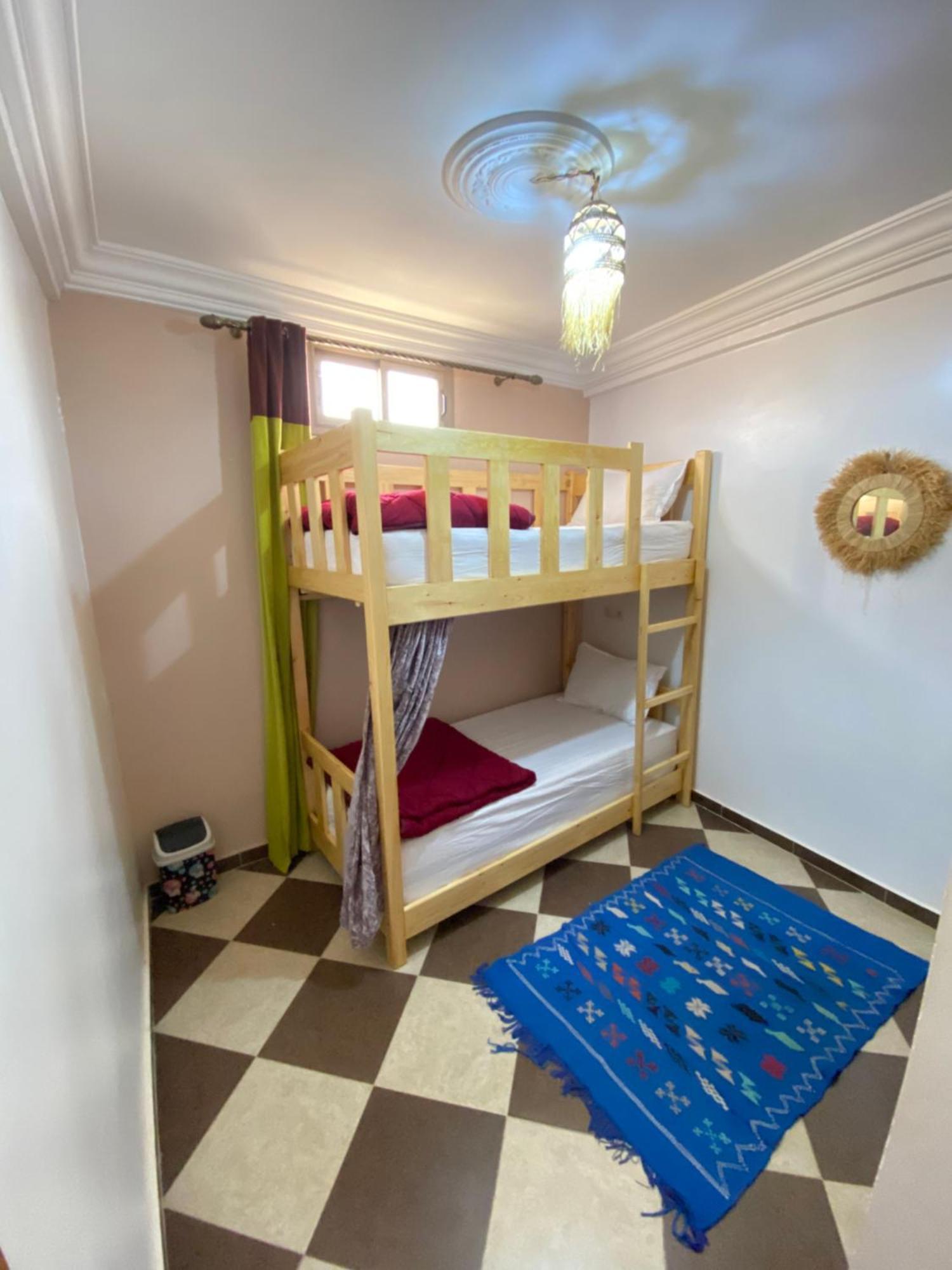 Mira Guest House ทากาเซาท์ ภายนอก รูปภาพ
