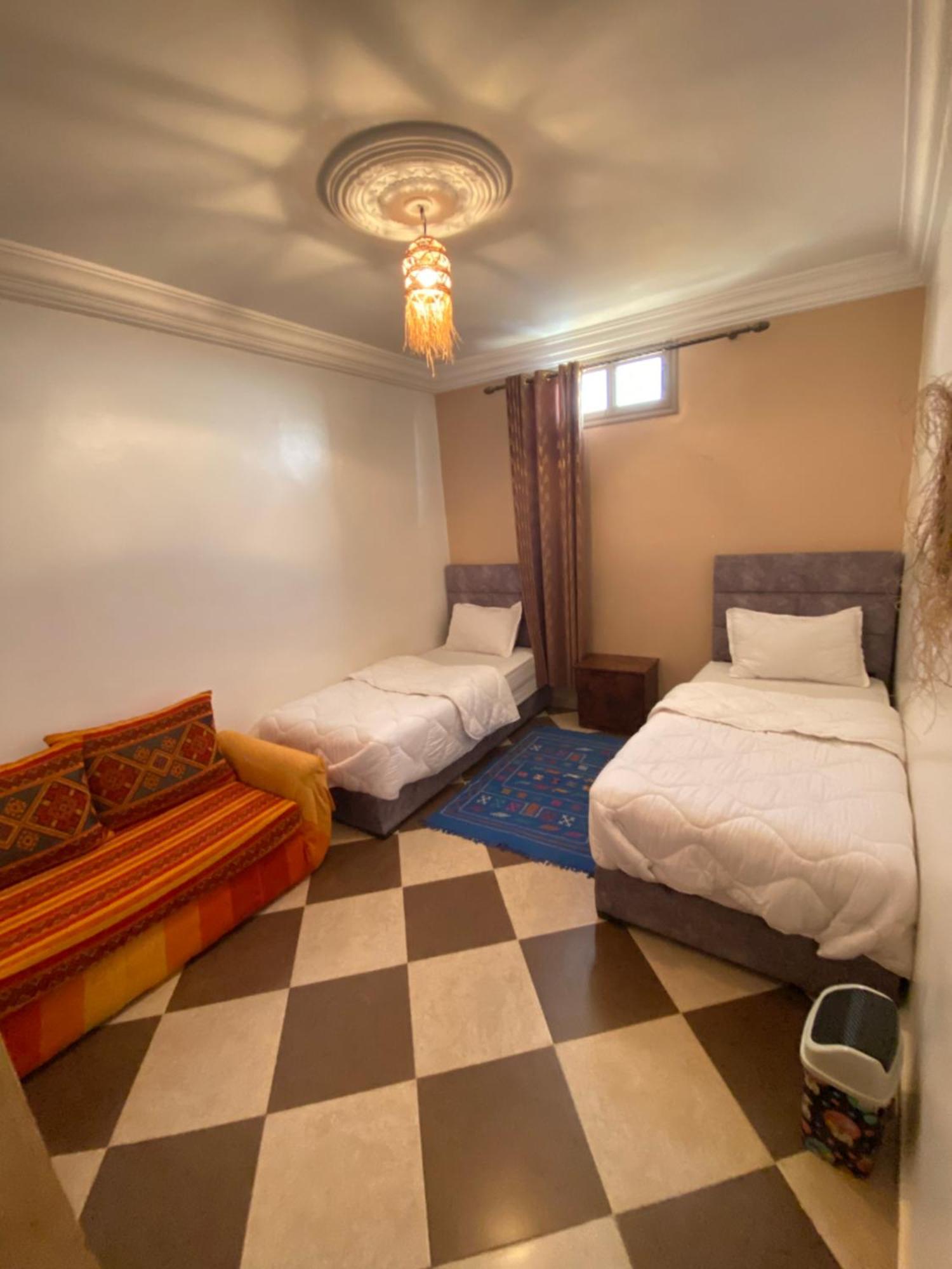 Mira Guest House ทากาเซาท์ ภายนอก รูปภาพ